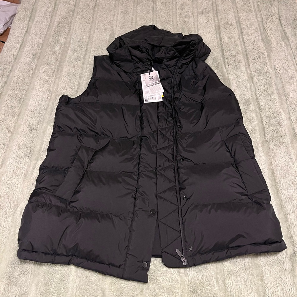 lululemon athletica Black Puffer Vest